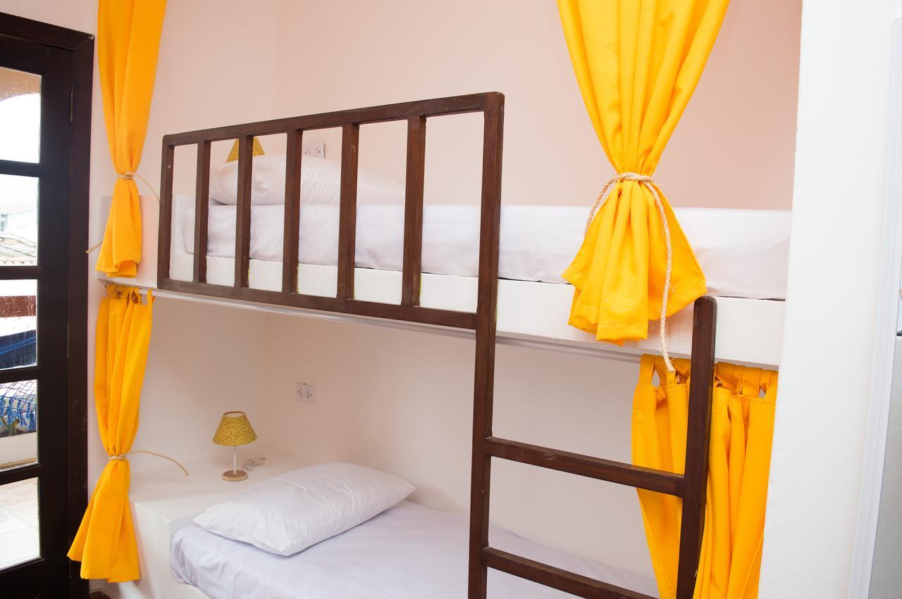 Santo Quintal Hostelウバトゥバ エクステリア 写真